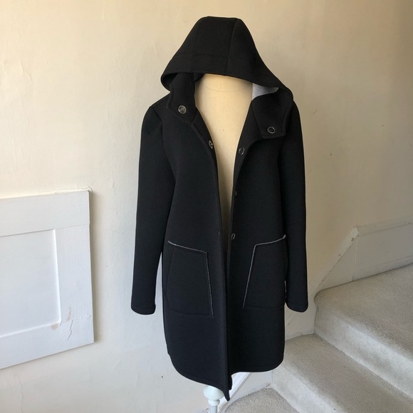 New Collection Italian Black Viscose Neoprene Button Front Coat EUC One Size - Picture 2 of 9